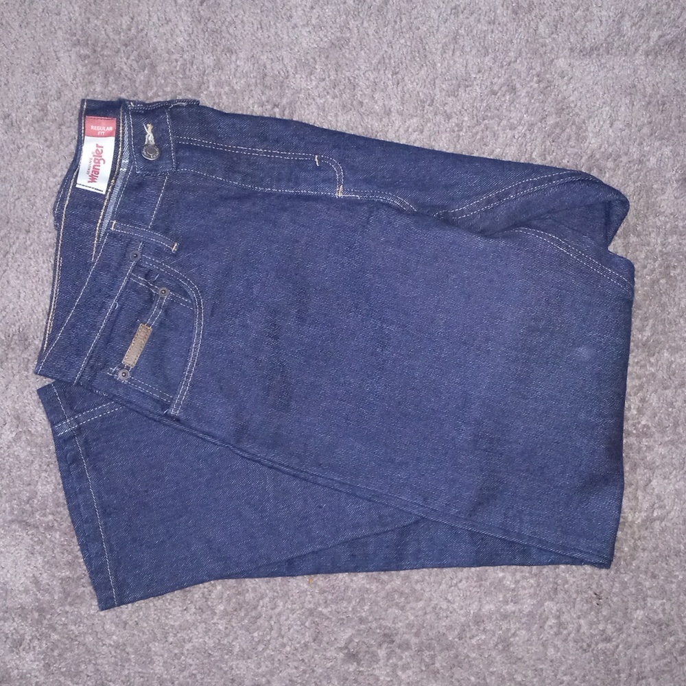 Wrangler Jeans - Picture 2 of 6